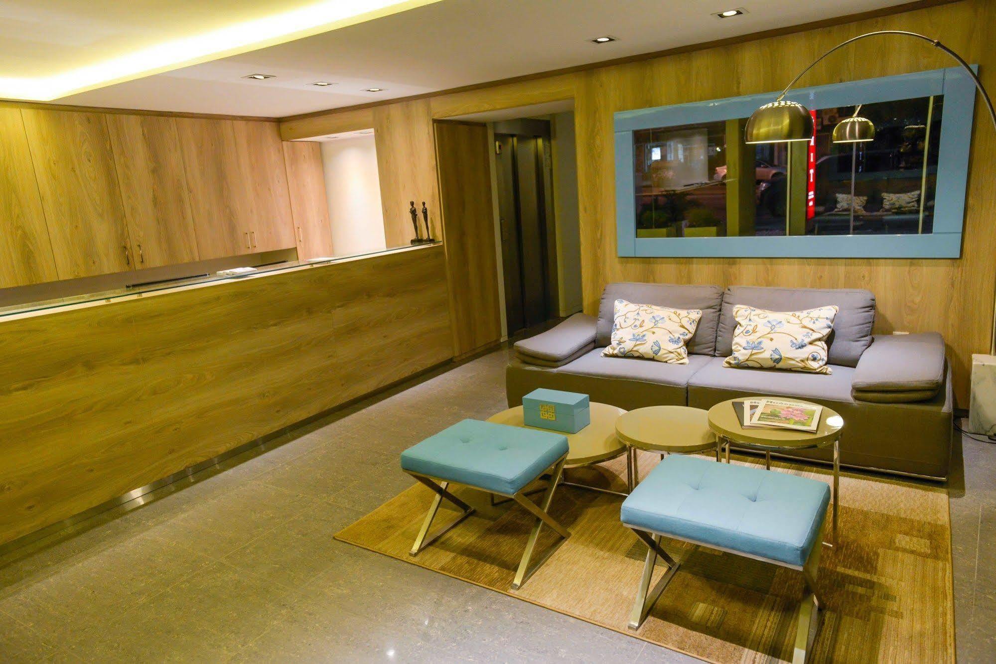 Merit Montevideo Apart & Suites ภายนอก รูปภาพ